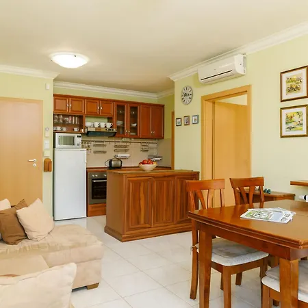 Διαμέρισμα Figo By Interhome *